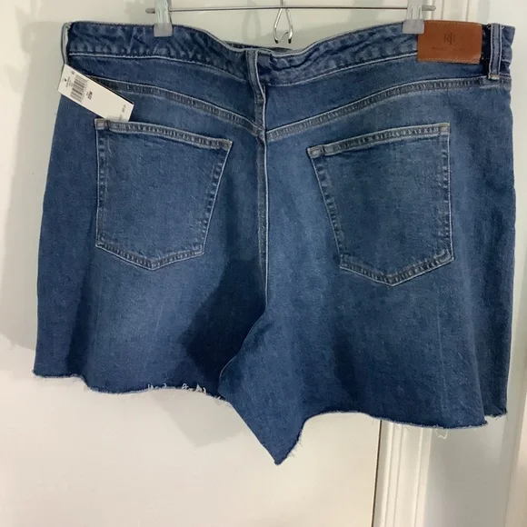NWT LAUREN RALPH LAUREN WOMAN PLUS 22W DENIM SHORTS RAW HEM RETAIL 99.99 - Picture 4 of 11